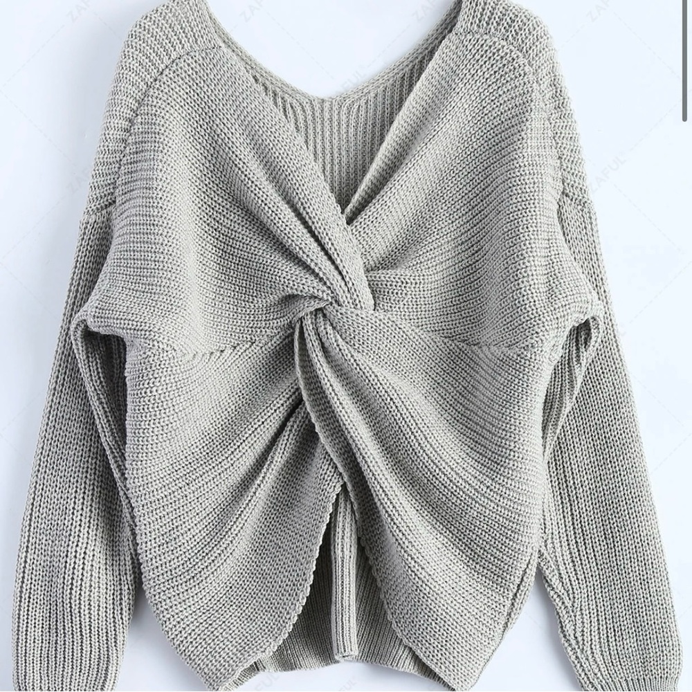 Zaful Grey V-Neck Twisted Back Sweater